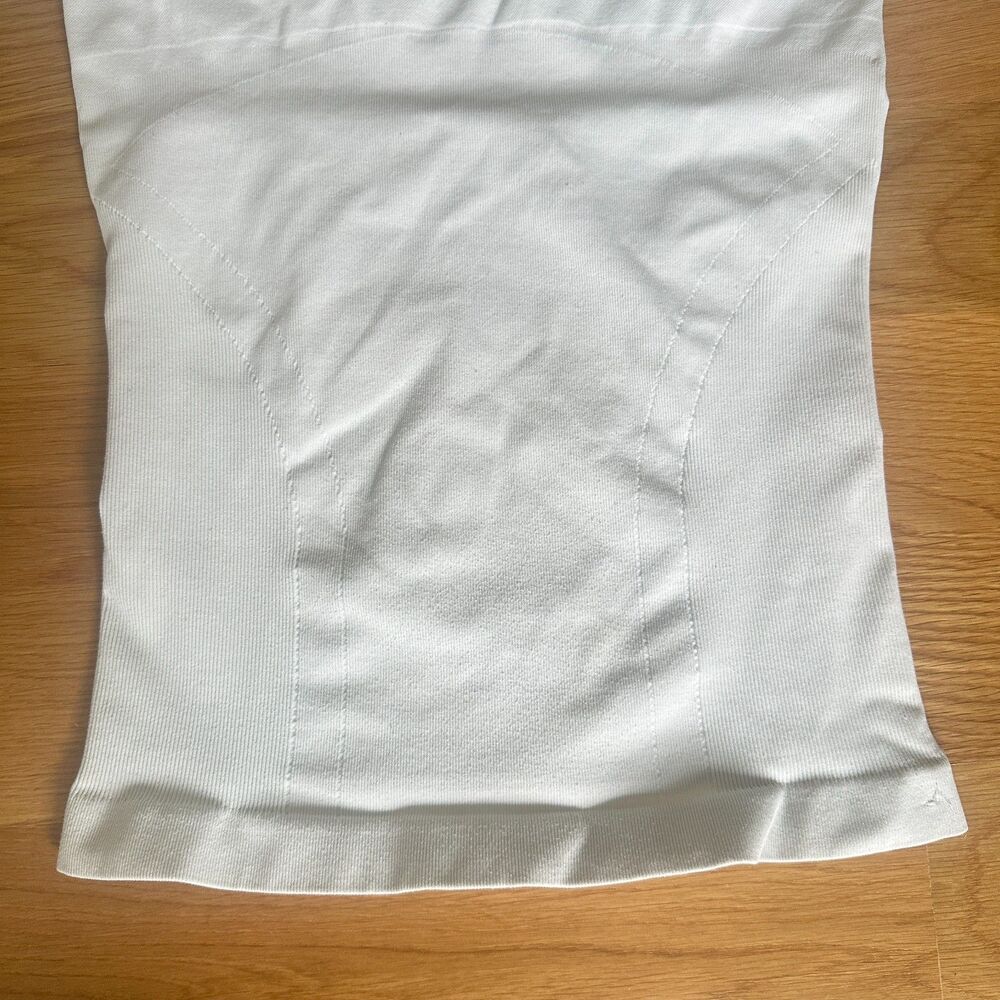 Spanx Compression Zoned Performance Undershirt Wo… - image 7